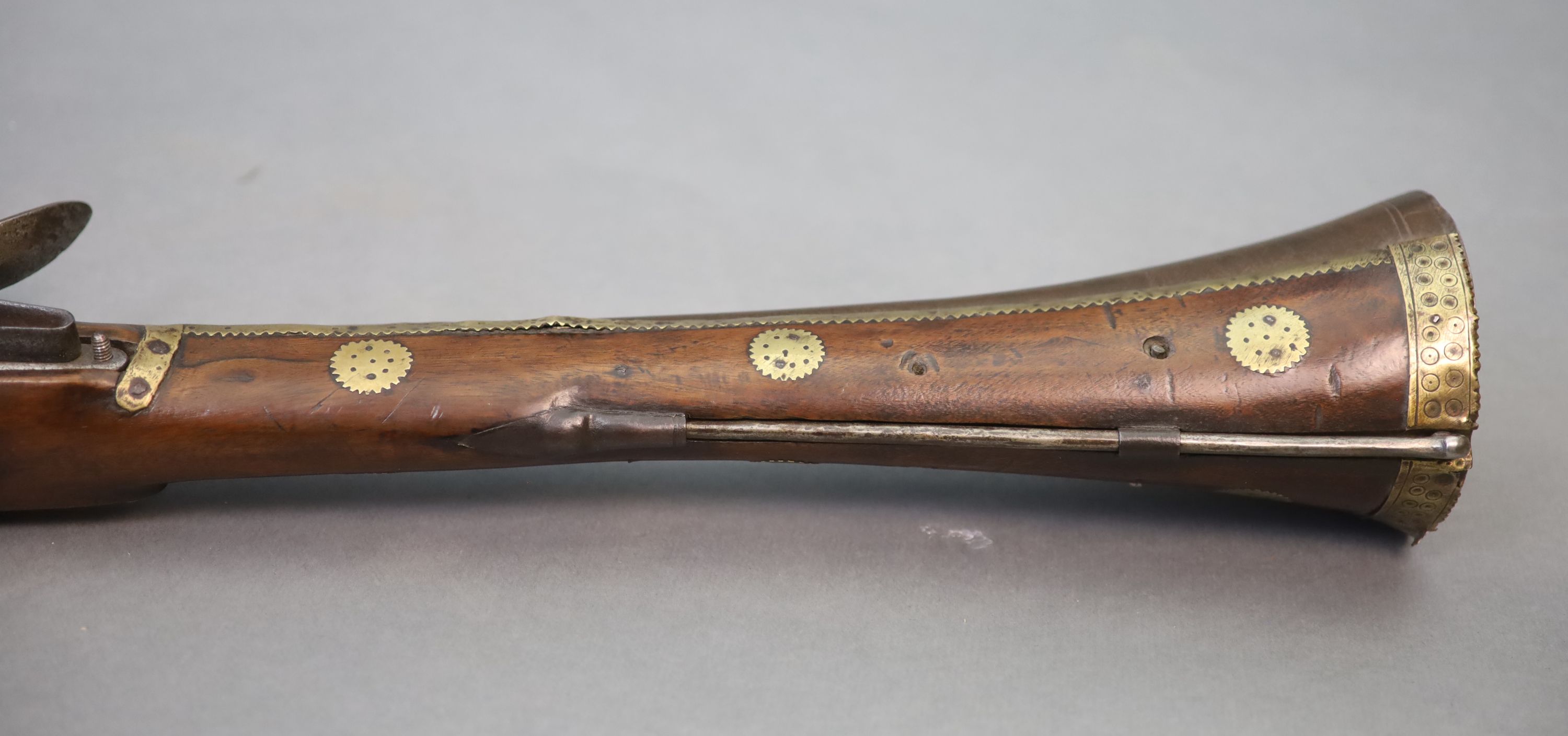 An early 19th century Indian flintlock blunderbuss, East India Company, Total length 95 cm